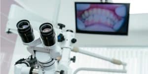 ד"ר בלן - השתלת שיניים