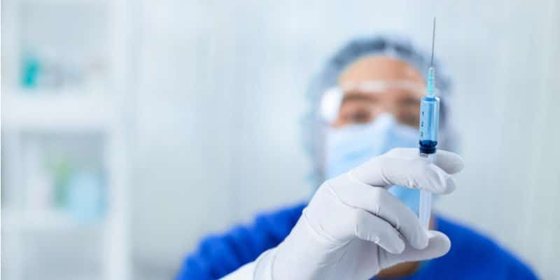 השתלת שיניים בהרדמה מלאה